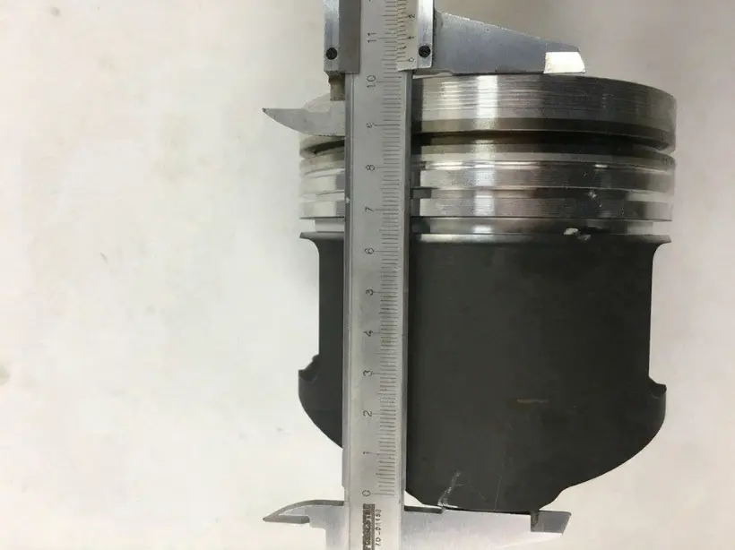 4HG1 piston_1.webp