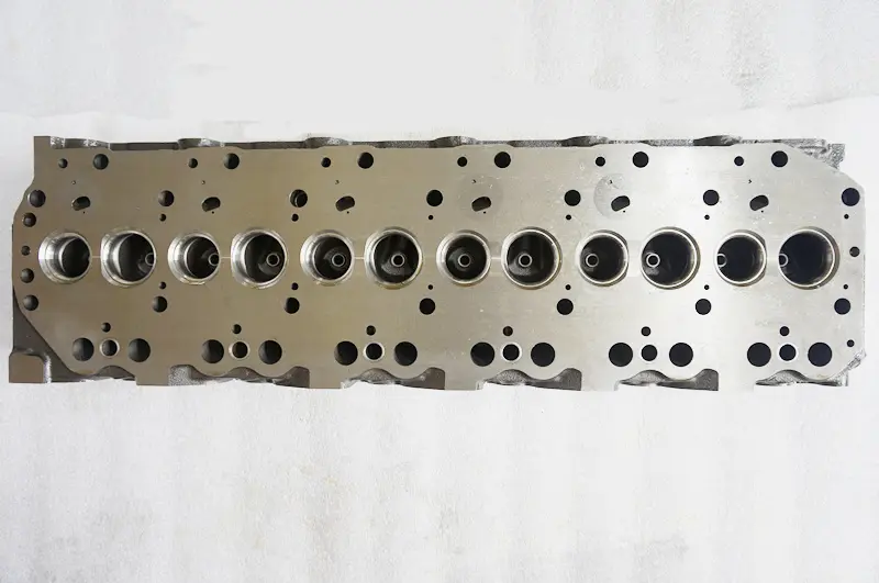 Nissan TD42T Cylinder head bare late 11/2002 on