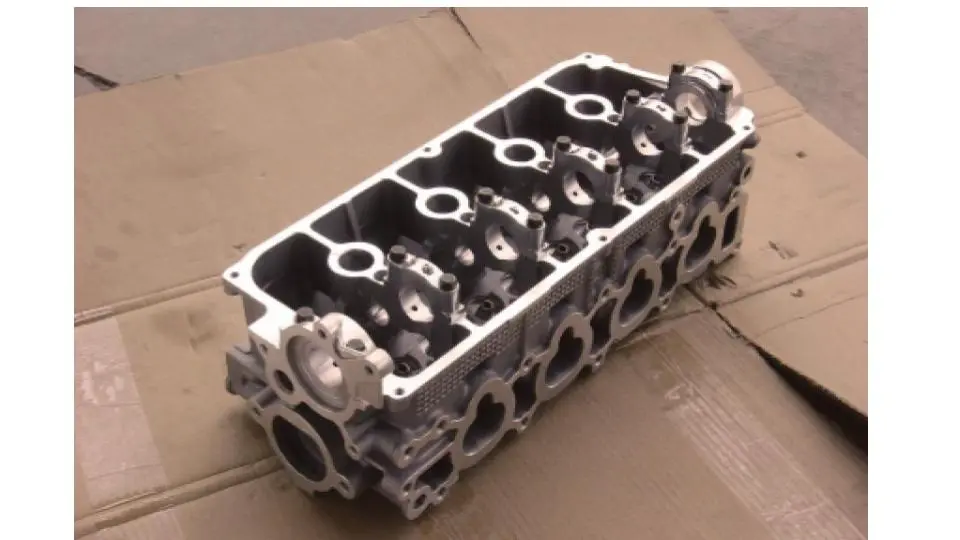 Suzuki G13/G16B Cylinder head bare - 16 valves