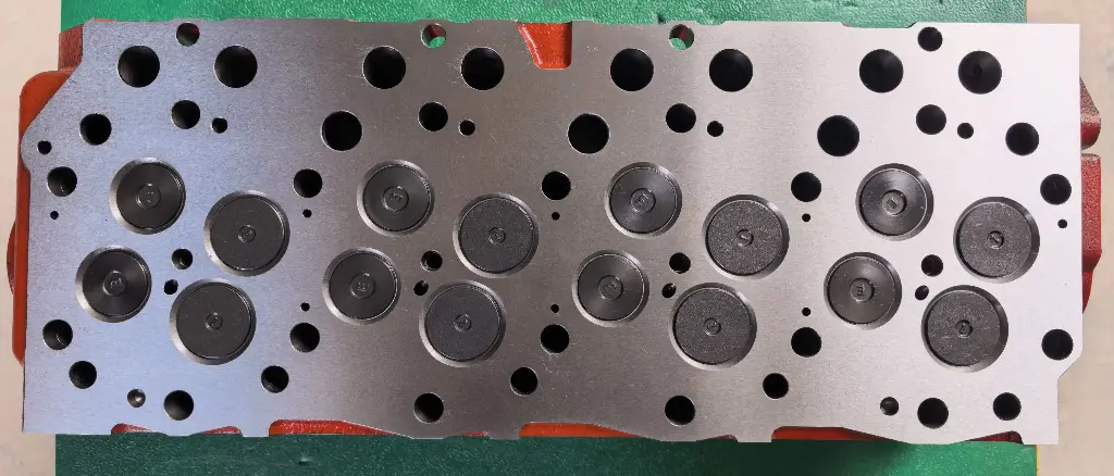 Hino NO4C cylinder head assembly