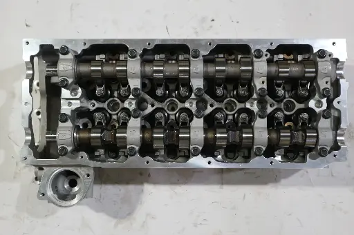 [171016-1] Isuzu 4JJ1 Cylinder Head assembly (without cam and rockers)