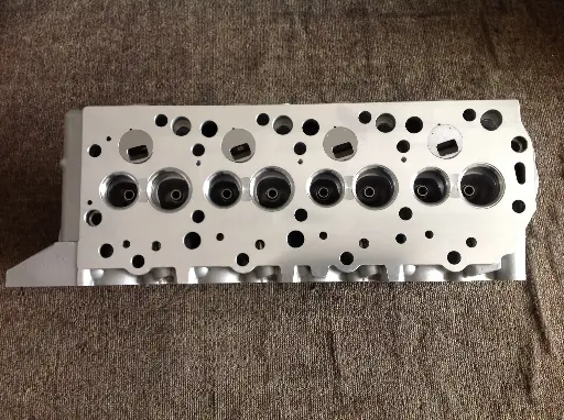 [191212] Mitsubishi 4D56T-B Cylinder head bare.