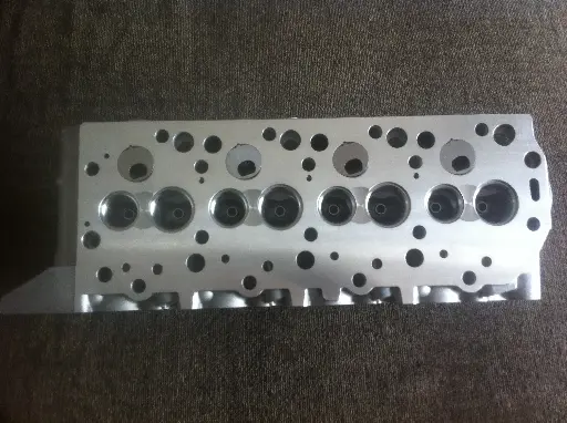 [191219] Mitsubishi 4D56TRB cylinder head bare (half moom precoms)