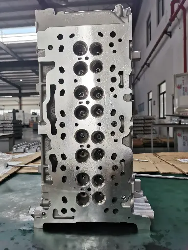 [191229] Mitsubishi 4N15 Cylinder head bare