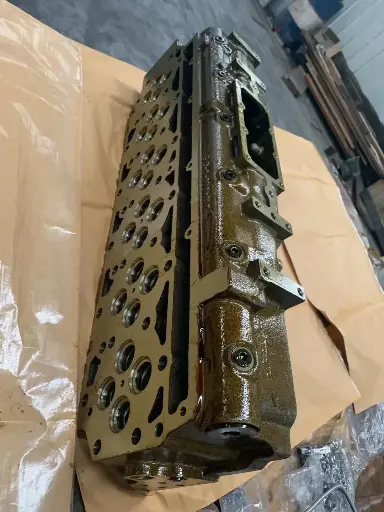 [199520] CAT C9 Cylinder head bare