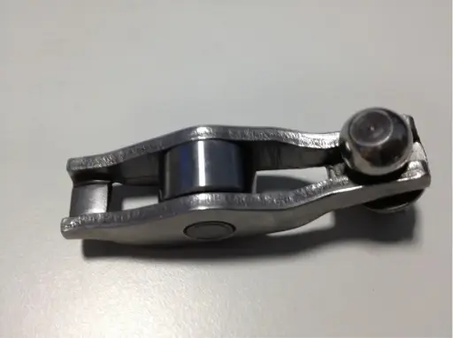 [65112101] Mazda WE rocker arms with screw and nut